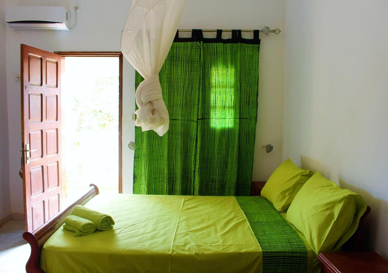 Hotel Keur Yakaar Somone Exterior foto