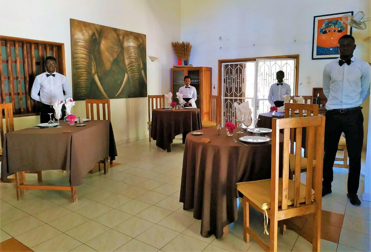 Hotel Keur Yakaar Somone Exterior foto